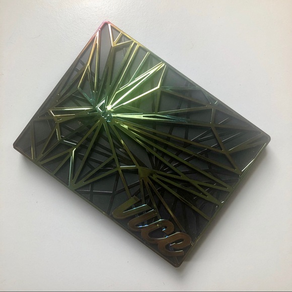 Urban Decay Vice 4 palette - Picture 2 of 3